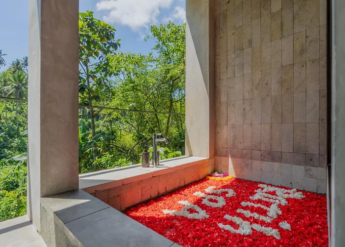 Amora Ubud Boutique Villas